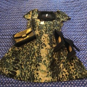 ‼️BRAND NEW‼️ Black/Green/Tan Kensie 👗